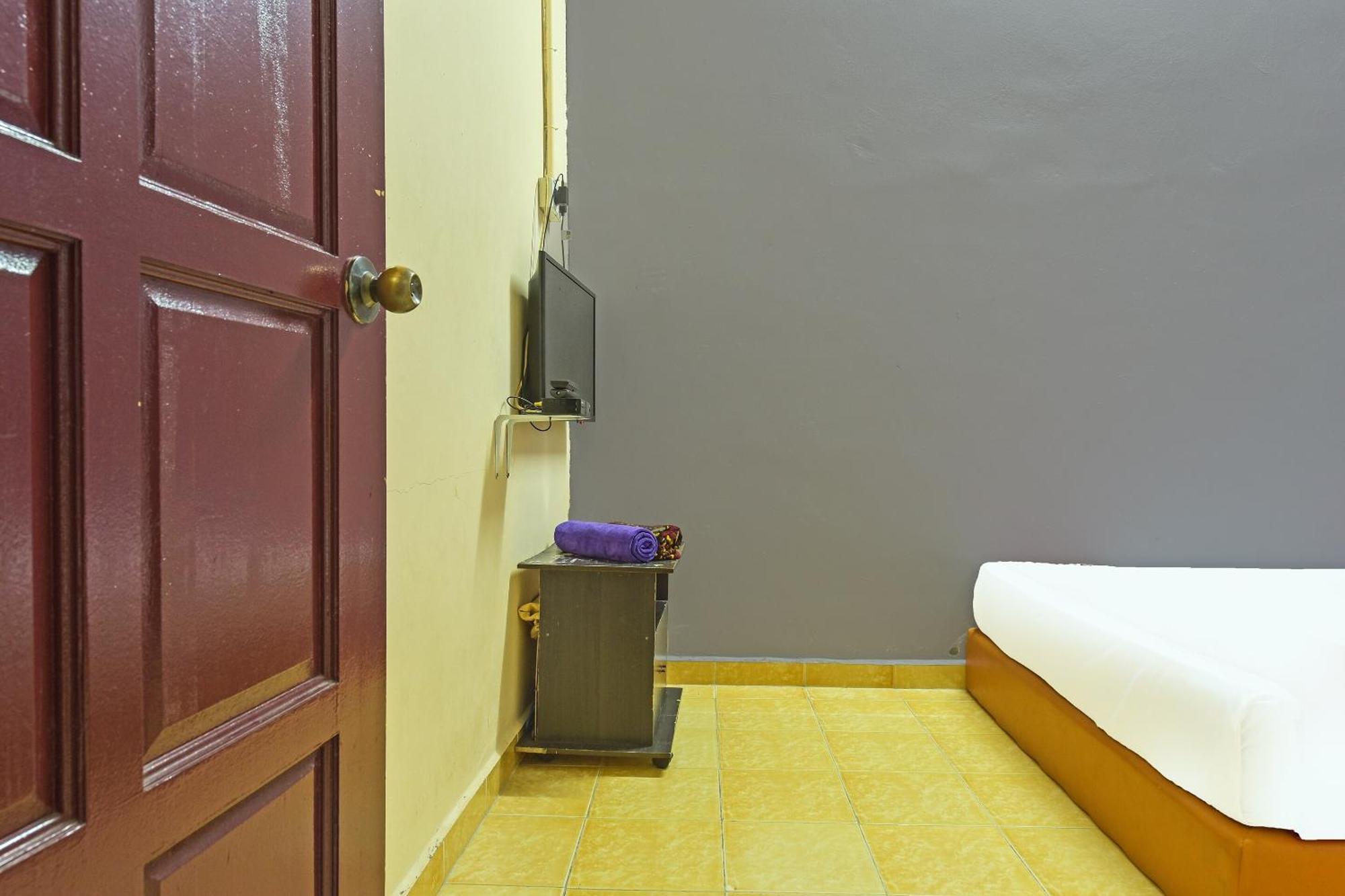 สปอต ออน 90144 คอลลิเดอร์ โฮเทล 1 Hotel เปอกัน ภายนอก รูปภาพ