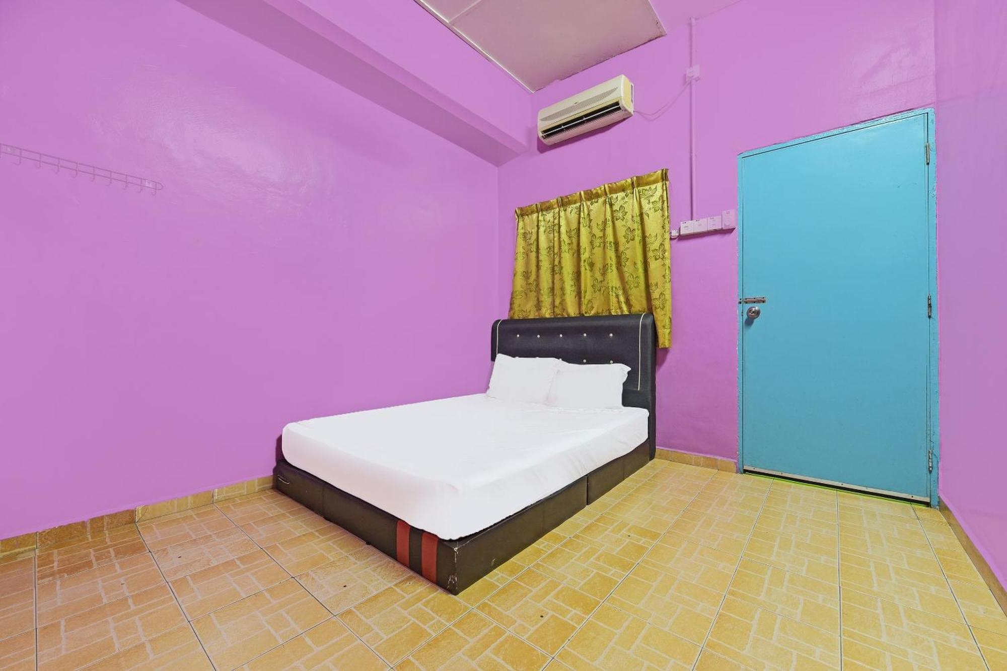 สปอต ออน 90144 คอลลิเดอร์ โฮเทล 1 Hotel เปอกัน ภายนอก รูปภาพ